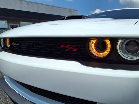 Used 2023 Dodge Challenger R/T Scat Pack RWD image 4