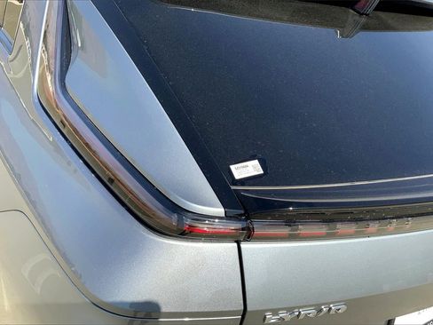 New 2025 Cadillac Lyriq Luxury image 15