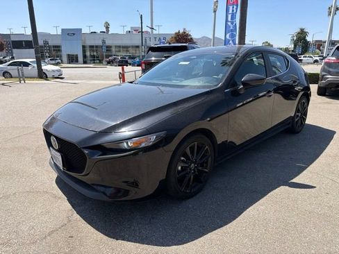 Used 2025 MAZDA MAZDA3 s Sport FWD image 3