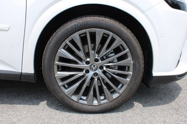 Used 2025 Lexus RX 350 AWD w/ Convenience Package image 35