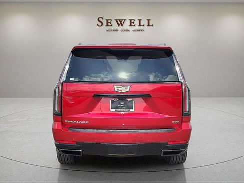 Certified 2025 Cadillac Escalade Sport Platinum AWD/4WD image 4