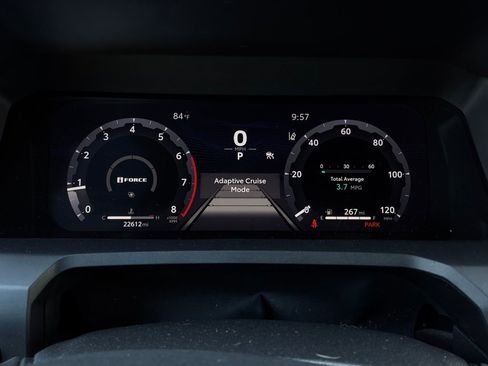 Used 2025 Toyota Tacoma TRD Off-Road AWD/4WD image 37