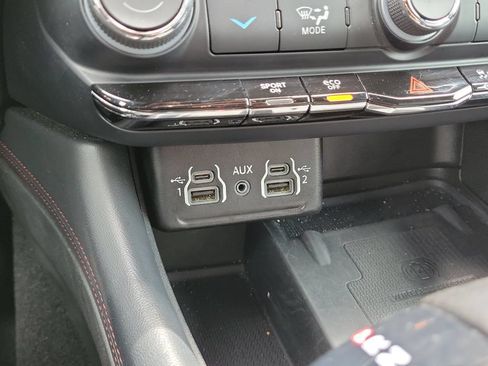 Used 2023 Dodge Durango R/T w/ Blacktop Package AWD/4WD image 23