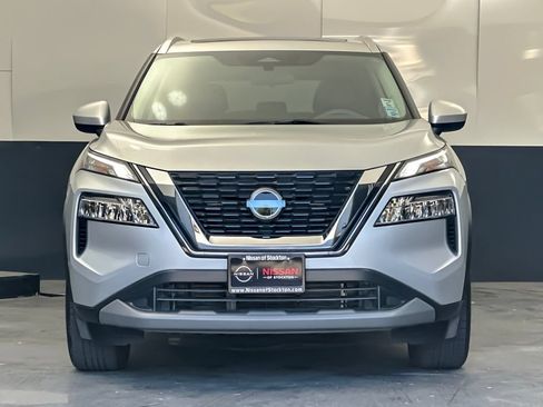 Used 2023 Nissan Rogue SV w/ SV Premium B Package FWD image 8
