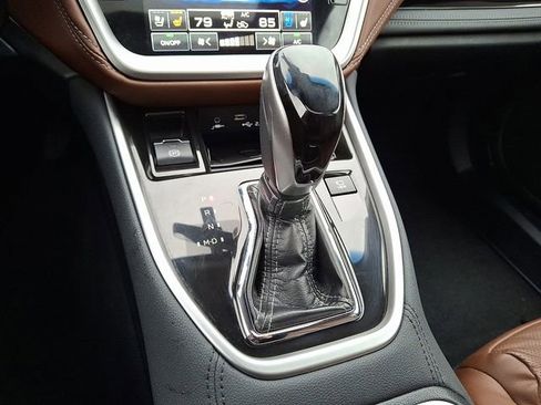 Used 2020 Subaru Outback Touring XT image 16