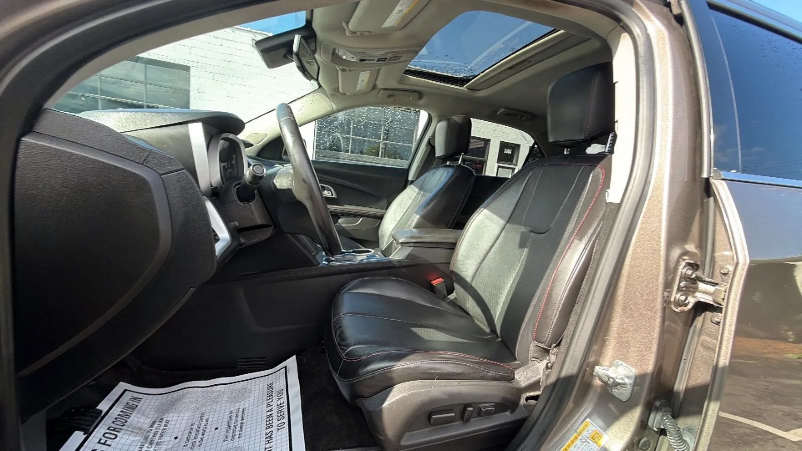 Used 2012 Chevrolet Equinox LT AWD/4WD image 16