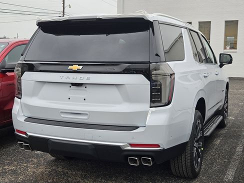 New 2026 Chevrolet Tahoe High Country AWD/4WD image 3