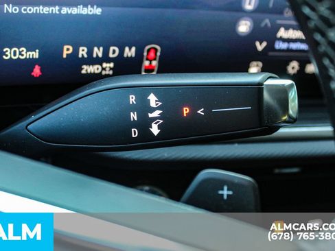 Used 2024 Buick Envision Preferred AWD/4WD image 30
