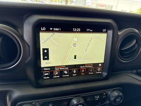 Used 2022 Jeep Wrangler Unlimited Sport AWD/4WD image 24