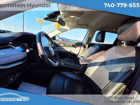 Used 2022 Jeep Compass Latitude image 19