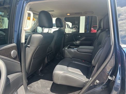 Used 2024 INFINITI QX80 Luxe image 22
