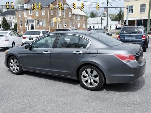 Used 2009 Honda Accord EX image 3