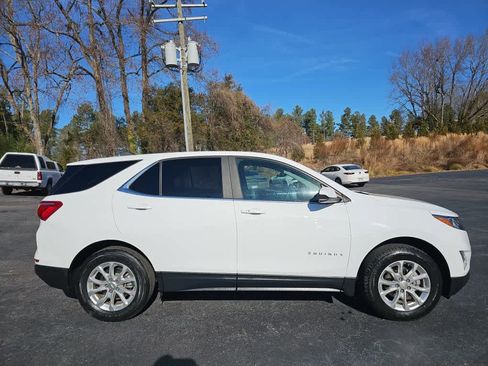 Used 2021 Chevrolet Equinox LT w/ LPO, Cargo Package image 2