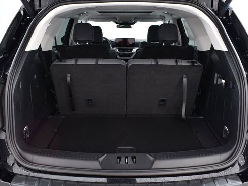 New 2025 Ford Explorer Active w/ Active Comfort Package image 21