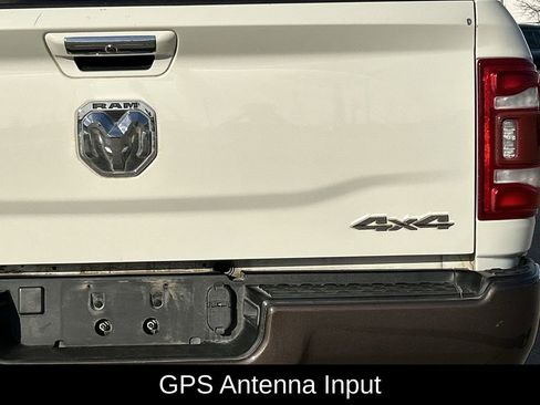 Used 2021 RAM 2500 Limited image 9