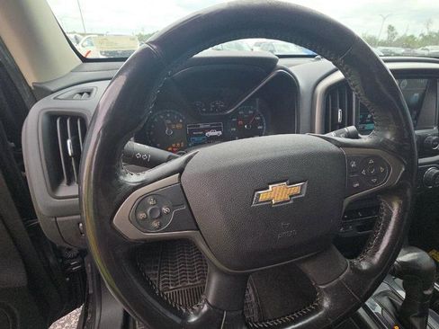 Used 2017 Chevrolet Colorado Z71 AWD/4WD image 13