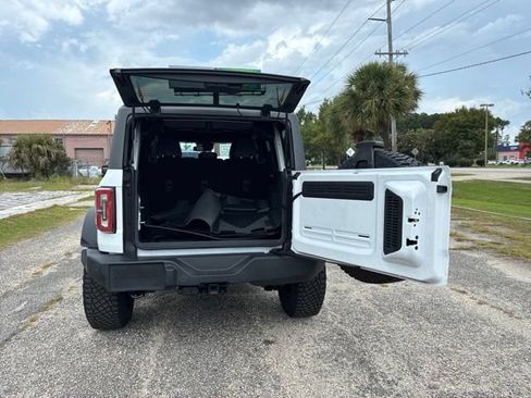 Used 2024 Ford Bronco Wildtrak AWD/4WD image 19