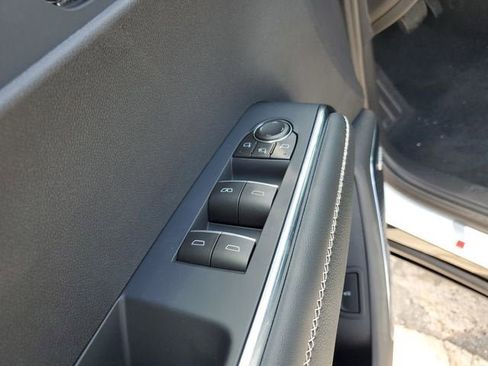 New 2026 GMC Acadia Denali w/ Super Cruise Package FWD image 18