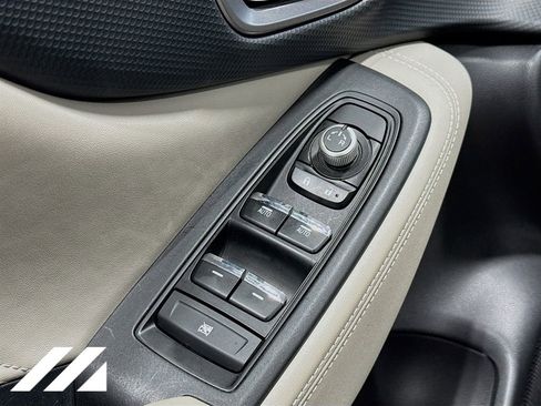 Used 2021 Subaru Forester Limited image 19