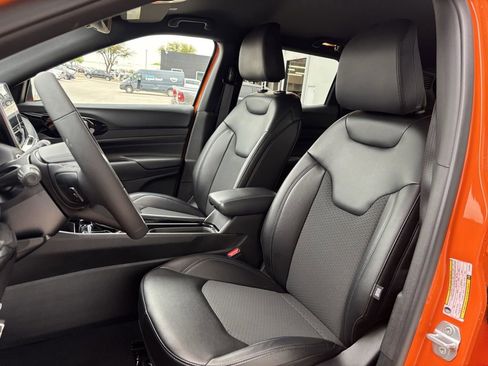 New 2026 Jeep Compass Latitude image 20