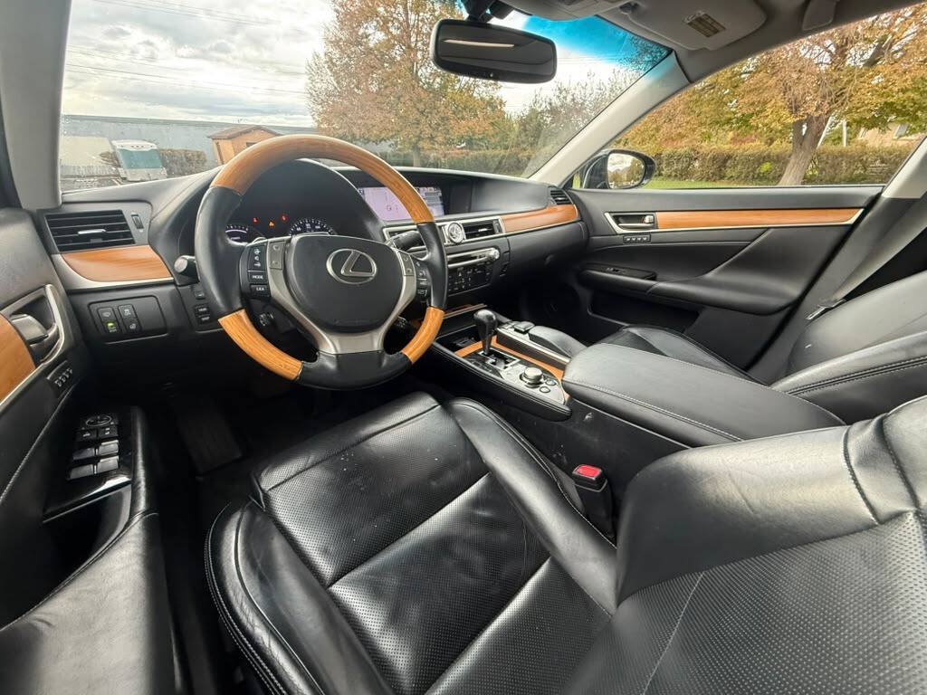 Used 2013 Lexus GS 450h w/ Luxury Pkg RWD image 9