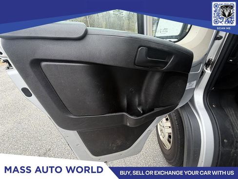 Used 2014 RAM ProMaster 2500 w/ Premium Appearance Group FWD image 12