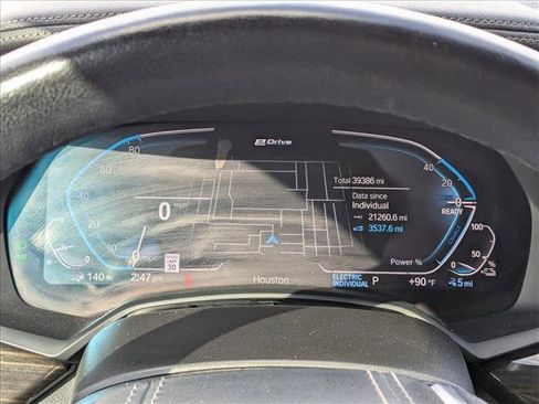 Used 2023 BMW X5 xDrive45e image 10