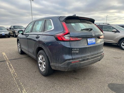 Used 2023 Honda CR-V LX image 4