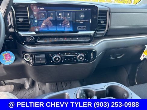 Used 2025 Chevrolet Silverado 1500 LT w/ Texas Edition Plus RWD image 15