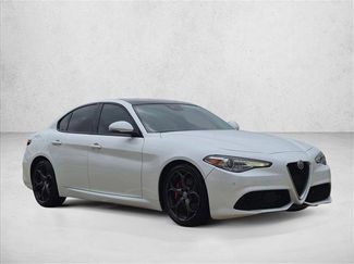 Used 2017 Alfa Romeo Giulia Ti w/ TI 19" Sport Package RWD video 3