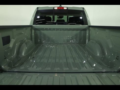 New 2026 RAM 1500 Big Horn AWD/4WD image 17