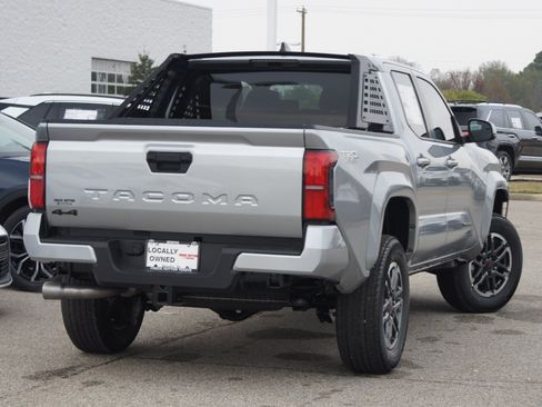 Used 2026 Toyota Tacoma TRD Sport AWD/4WD image 10