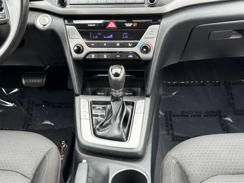 Used 2017 Hyundai Elantra Value Edition FWD image 15