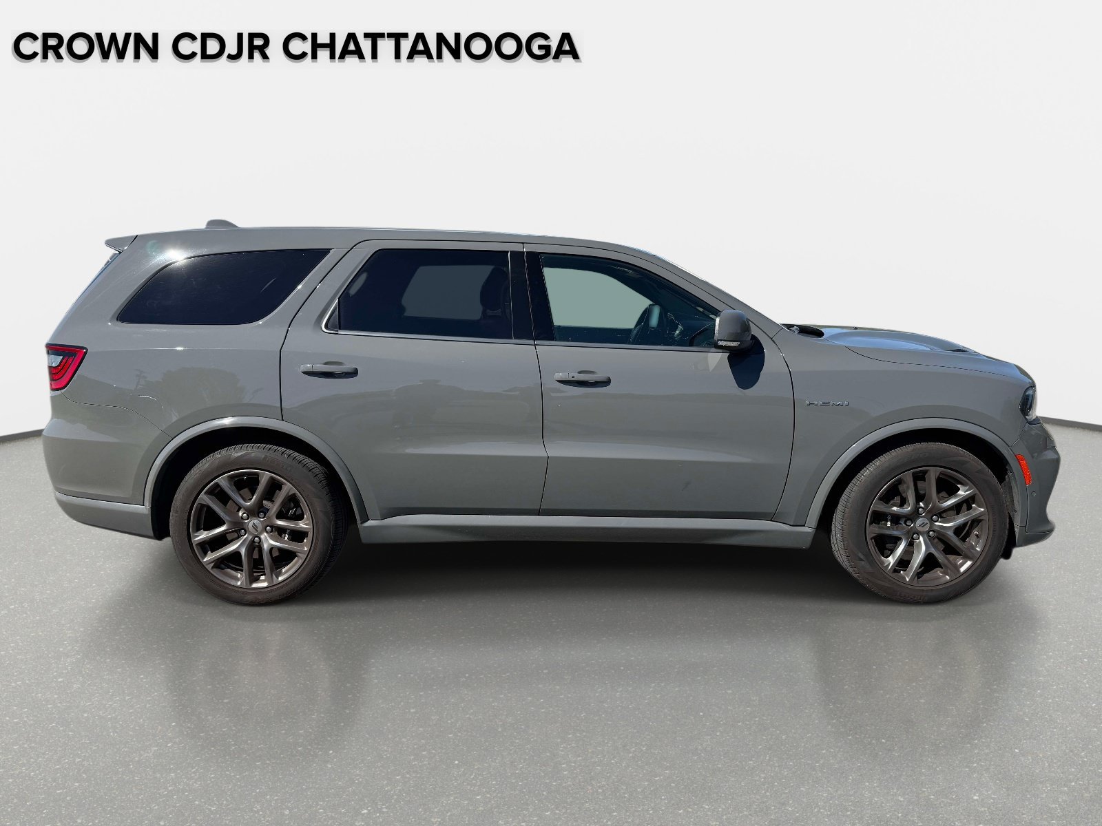 Used 2022 Dodge Durango R/T w/ Tow 'N Go Package AWD/4WD image 7