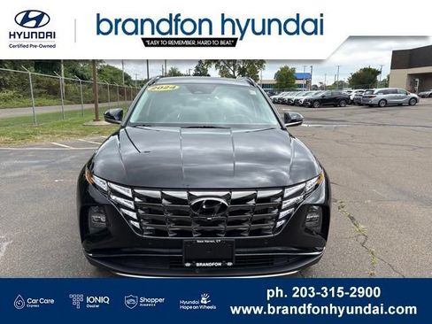 Certified 2024 Hyundai Tucson Limited AWD/4WD image 2