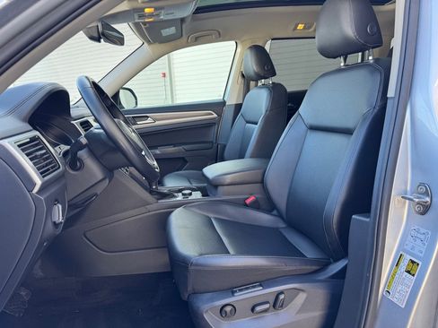 Used 2018 Volkswagen Atlas SEL image 12