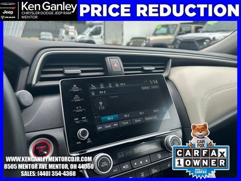 Used 2019 Honda Insight Touring image 16