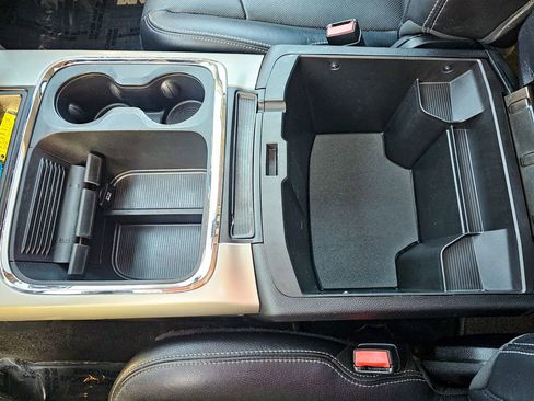 Used 2017 RAM 3500 Laramie image 36