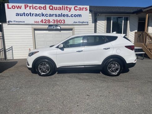 Used 2017 Hyundai Santa Fe Sport AWD/4WD image 2