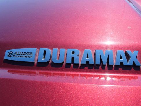 Used 2015 GMC Sierra 2500 Denali w/ Duramax Plus Package AWD/4WD image 3