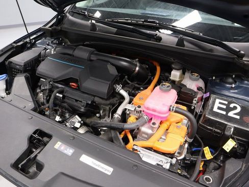 Used 2024 Kia Sportage SX Prestige image 13