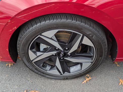 Certified 2023 Hyundai Elantra SEL w/ Convenience Package image 27