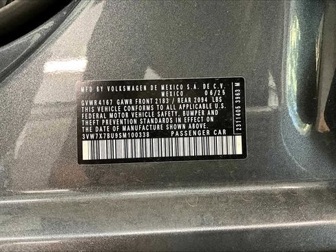 New 2025 Volkswagen Jetta SE image 32