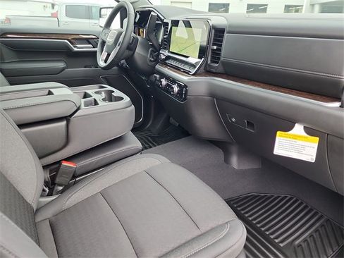 New 2026 GMC Sierra 1500 Elevation w/ X31 Off-Road Package image 18