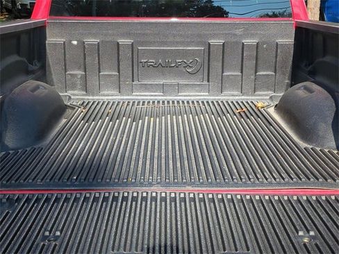 Used 2024 RAM 1500 Laramie image 24