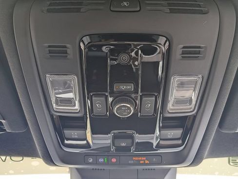 Used 2026 Cadillac Escalade Platinum Sport w/ LPO, ONYX Package AWD/4WD image 36