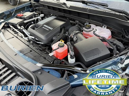 New 2026 Chevrolet Suburban Premier image 43