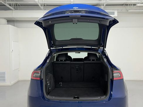 Used 2020 Tesla Model Y Long Range AWD/4WD image 36