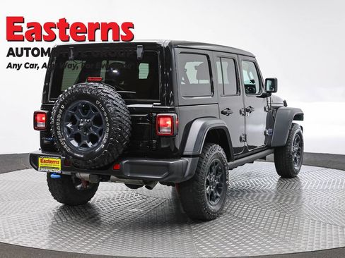 Used 2023 Jeep Wrangler Unlimited w/ Sun & Screen Package AWD/4WD image 5