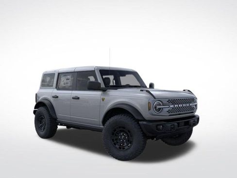 New 2026 Ford Bronco Badlands AWD/4WD image 9